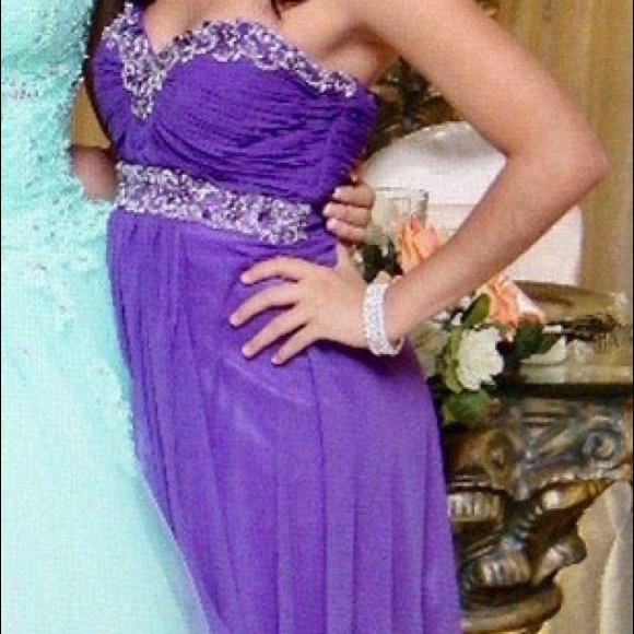 Purple Formal Gown/Prom Dress - Picture 6 of 6
